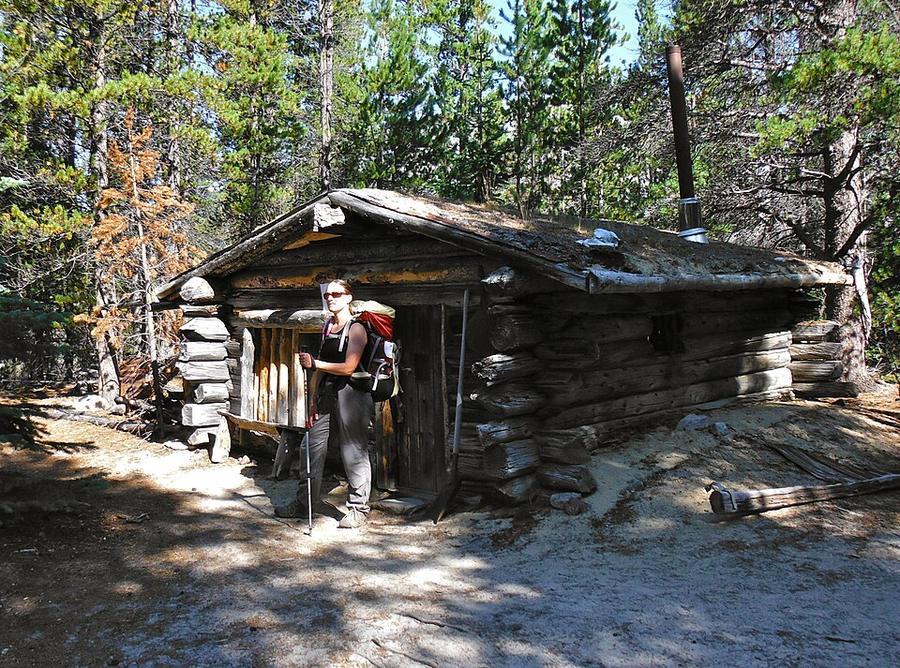 Trapper Cabin near Bennett