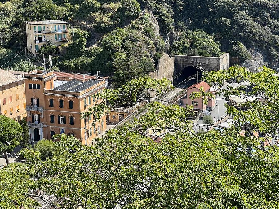 Ligne Ferroviaire Cinque Terre - Monterosso al Mare IT42