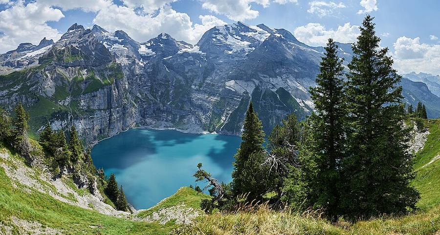 Oeschinensee-Panorama, Kandersteg  - stitch